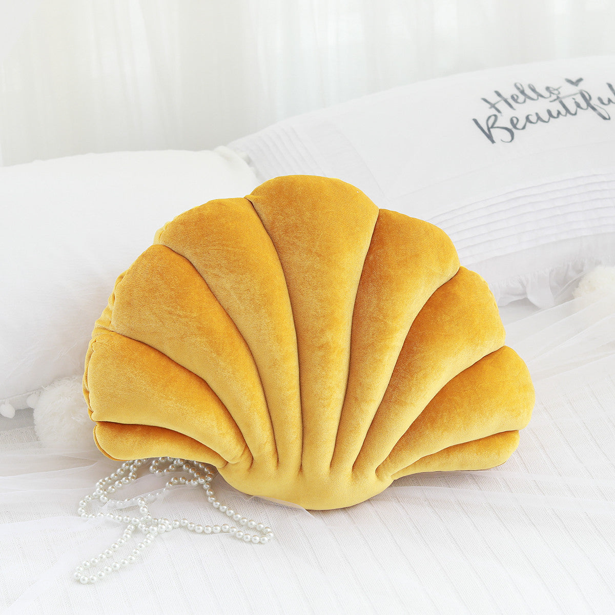 Shell shaped plush nap pillow with pp cotton filling